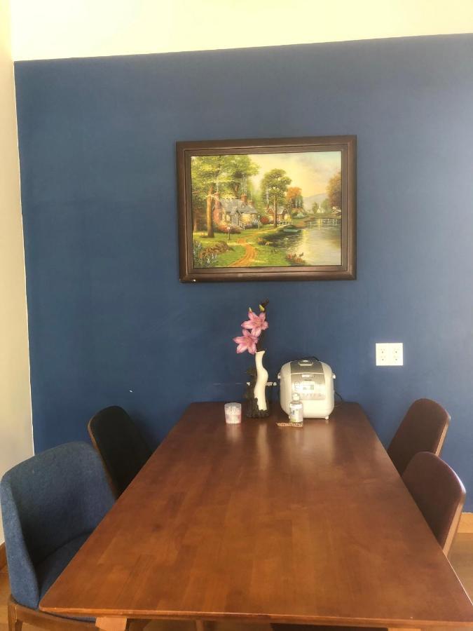 Thuyen Thung Homestay Pho Tri Buitenkant foto