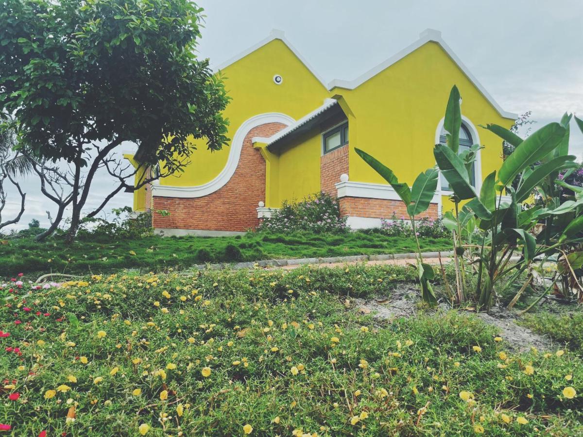 Thuyen Thung Homestay Pho Tri Buitenkant foto